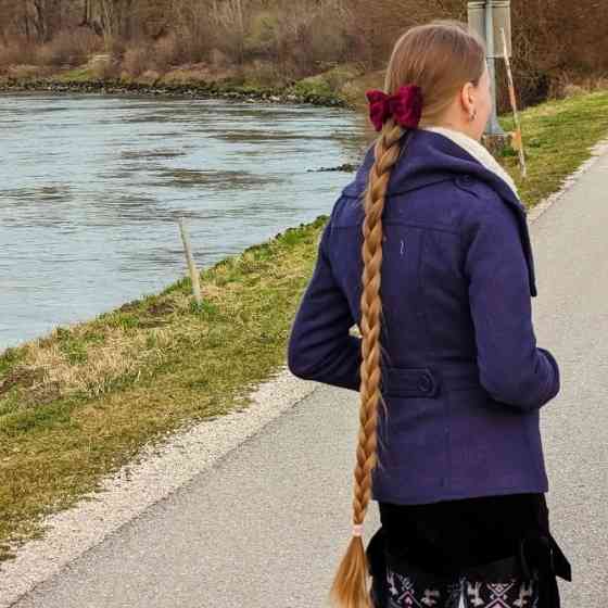 Куплю волосся у КИЄВІ-ДОРОГО!Подарункова стрижка, підберемо стиль Телефон 0961002722,0633013356 Київ