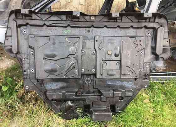 Б/у пол багажника Renault Grand Scenic 2, 8200194702 Кропивницкий