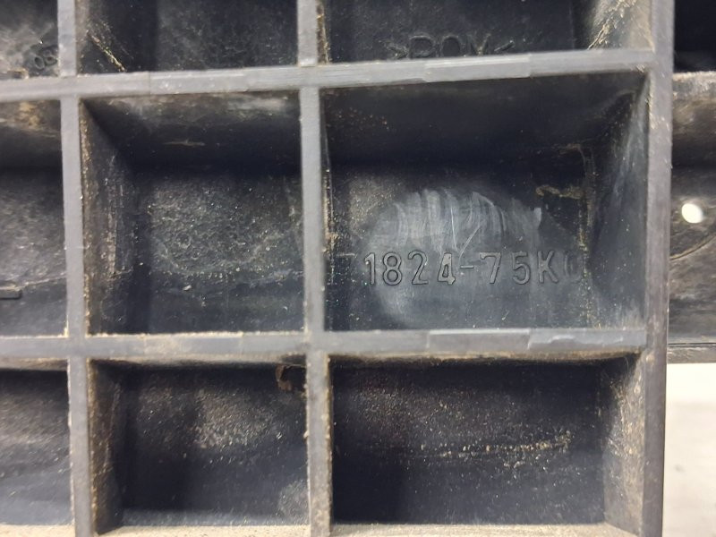 Кронштейн бампера задний левый Suzuki SX4 1 2.0 БЕНЗИН J20A 2006 (б/у) Киев - изображение 4