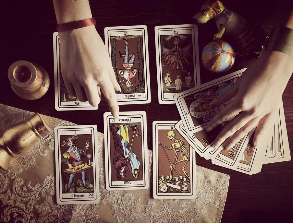 Любовный приворот. Гадание онлайн. Ивано-Франковск - изображение 1