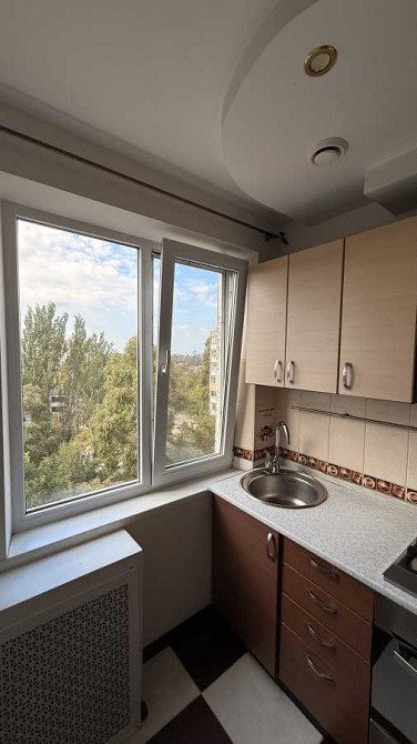 продажа 3-к квартира Днепр, Индустриальный, 46000 $ Дніпро - зображення 2