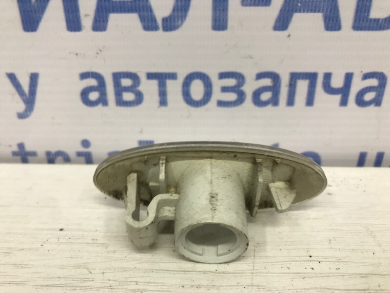 Повторитель поворотника Nissan Juke F15 1.6 TURBO MR16DDT 2010 (б/у) Киев - изображение 2