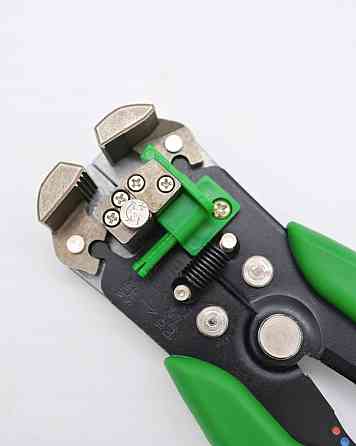 Клещи для обжимки клемм и снятия изоляции усиленные TOPTUL DKAA2226 Харків