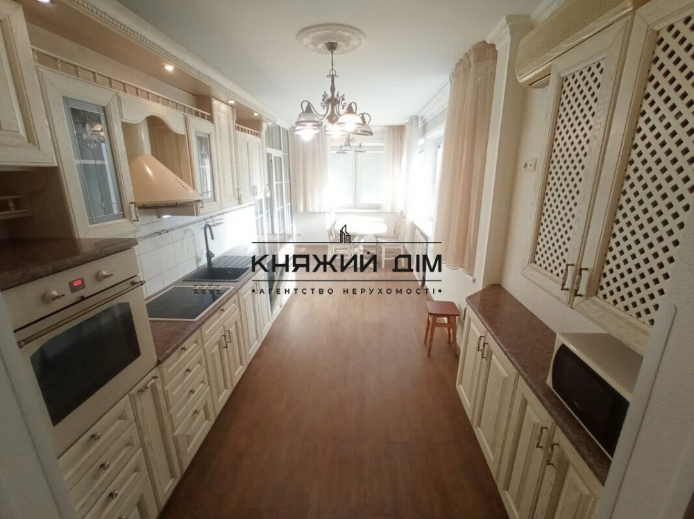 Шикарна 2-х к. кв. м. Мінська. Код об'єкта 1197437 Київ - зображення 1