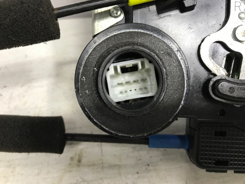 Замок двери задний правый Lexus RX 350 XU30 3.5 БЕНЗИН 2GRFE 2003 (б/у) Київ - зображення 4