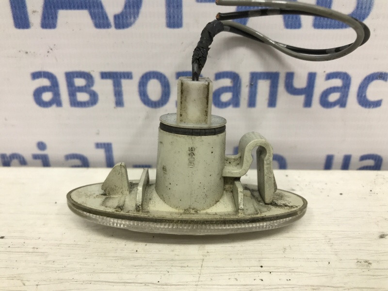 Повторитель поворотника Nissan Juke F15 1.6 TURBO MR16DDT 2010 (б/у) Київ - зображення 2