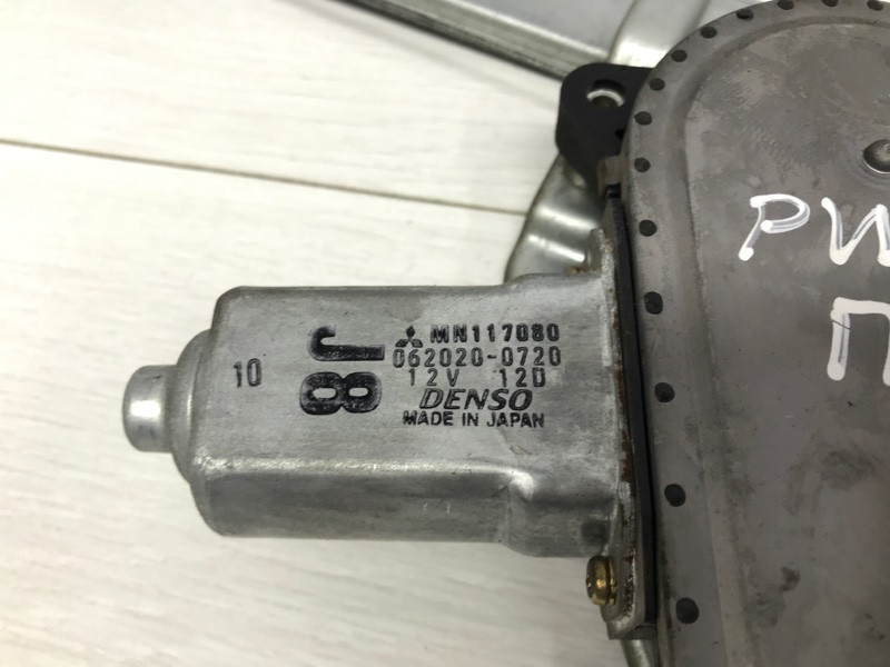 Стеклоподъемник передний правый Mitsubishi Pajero Wagon 3 3.2 ДИЗЕЛЬ 4M41 1999 (б/у) Киев - изображение 4