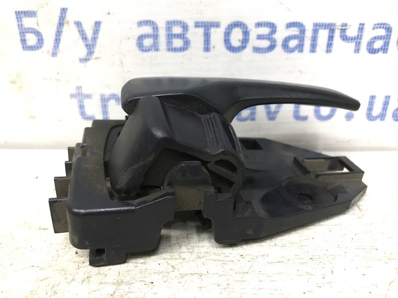 Ручка двери внутренняя правая Mitsubishi Lancer 9 1.6 БЕНЗИН 4G18 2003 (б/у) Киев - изображение 3