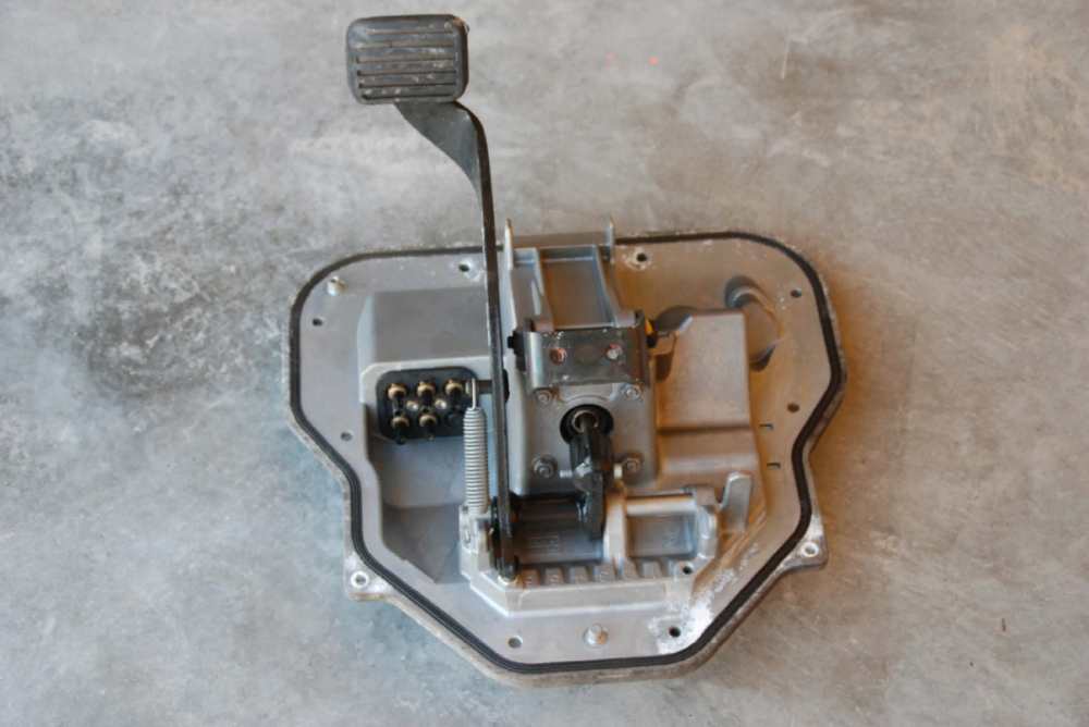 1845530, 1974270 Корпус педалей DAF XF 106 Euro 6 1974276 Львів - зображення 1