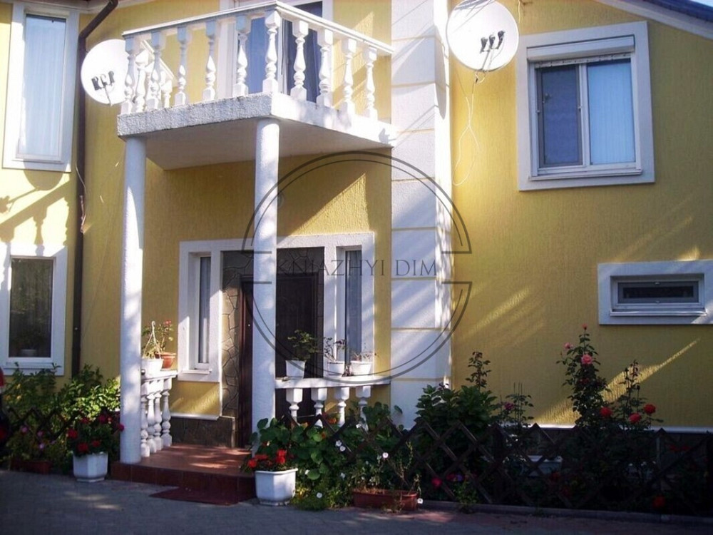 Оренда відмінного 3-х поверхового будинку на Русанівських Садах. № 139110 Київ - зображення 1