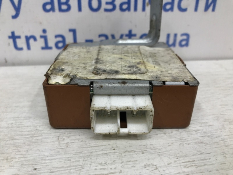 Блок управления Toyota Land Cruiser J100 1998 (б/у) Київ - зображення 2