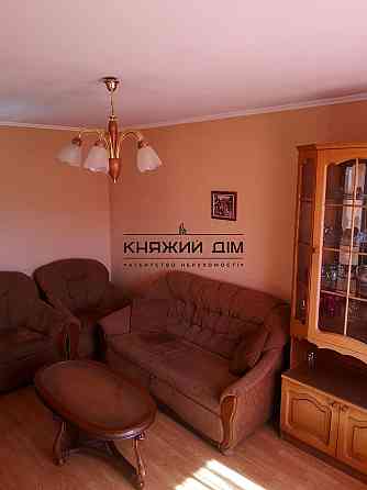 Оренда 3-кімнатної квартири біля метро Лівобережна, вул. Пантелеймона Куліша, 11 Киев