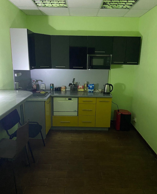 Позняки,вул Ахматової 13Д приміщення 60м Киев - изображение 8