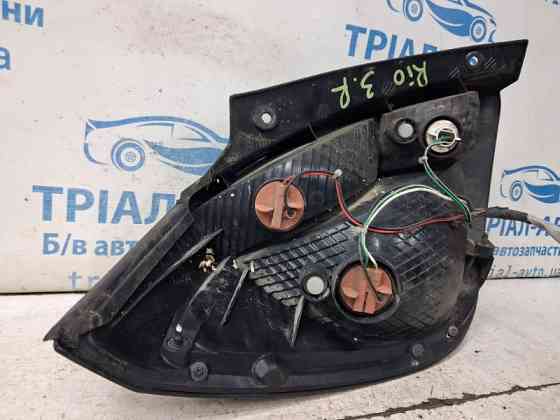 Фонарь задний внешний левый Kia Rio 2005-2011 924011G210 (Арт. 86911) Киев