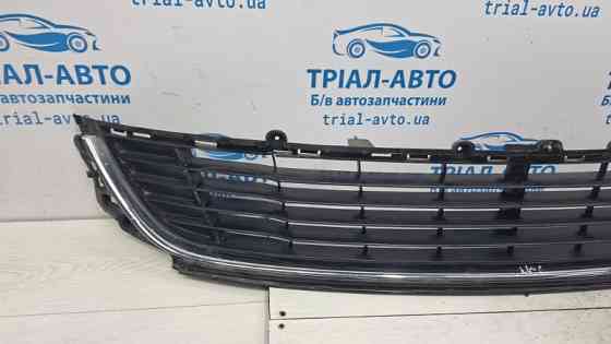 Решетка бампера центральная Renault Megane 3 1.5 DIESEL K9K 2008 (б/у) Київ
