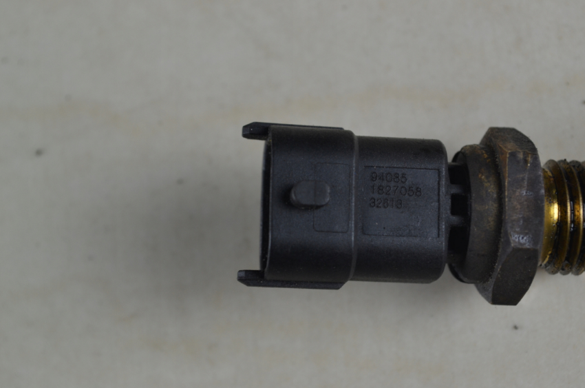 1827058 Датчики температуры охлаждающей жидкости DAF XF 106 Euro 6 Львів - зображення 1