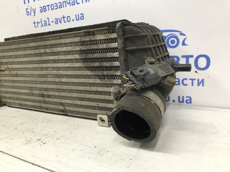 Радиатор интеркуллера Kia Sportage SL 1.7 DIESEL D4FD 2010 (б/у) Київ - зображення 3