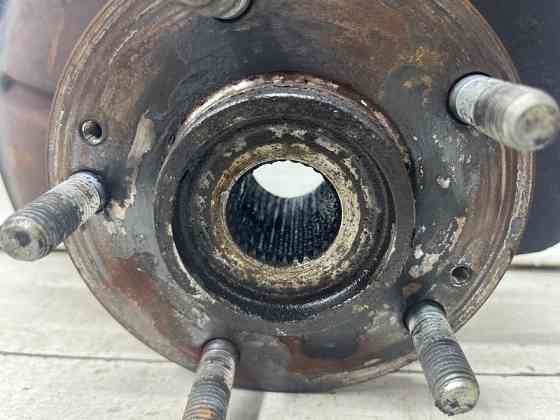 Кулак поворотный левый со ступицей Kia Sportage 2010-2016 517153U000 (Арт. 70914) Киев