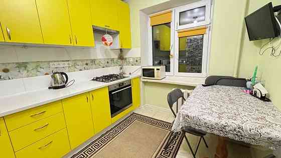 2 кім кв з роздільним плануванням по вул. Набережна, 8! м. Вишгород Вышгород