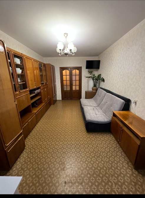 Продам або обмiняю на будинок з доплатою 3-х кiмнатну квартиру,р-он 33-й,Соборностi 22A,64 кв Луцьк - зображення 1