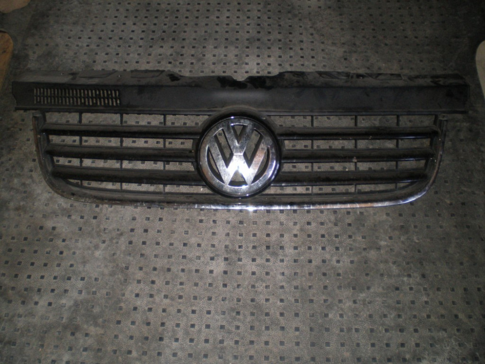 Решетка бампера Volkswagen Caddy 2004-2010 Ковель - зображення 1
