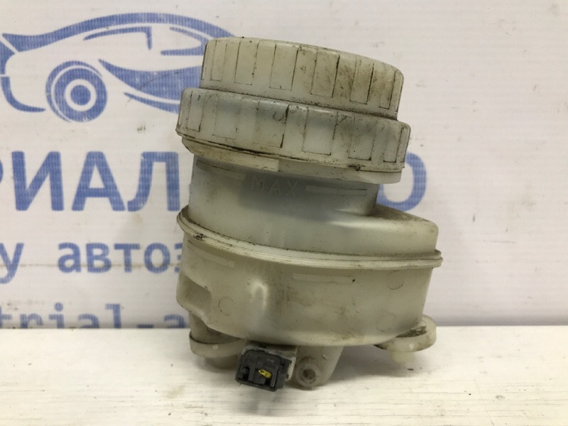 Бачок главного тормозного цилиндра Mitsubishi L200 KB 2.5 ДИЗЕЛЬ 4D56U 2006 (б/у) Киев - изображение 1