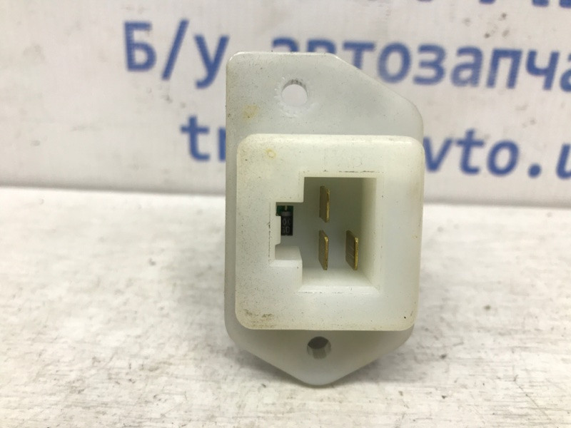 Резистор печки SsangYong Korando C200 2.0 DIESEL 2010 (б/у) Київ - зображення 3