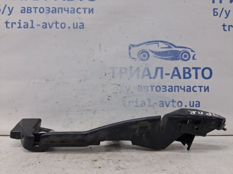 Кронштейн бампера передний правый Toyota Prado J120 4.0 1GR-FE 2002 (б/у) Київ - зображення 4