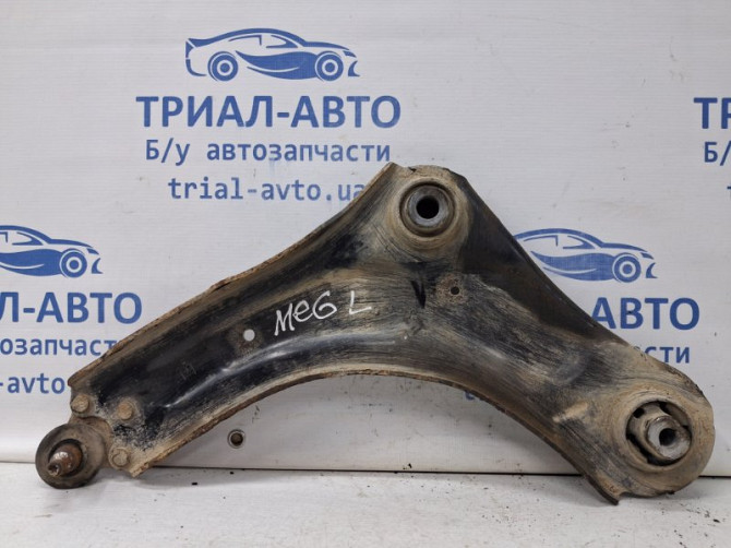 Рычаг левый Renault Megane 3 1.5 DIESEL K9K 2008 (б/у) Киев - изображение 1