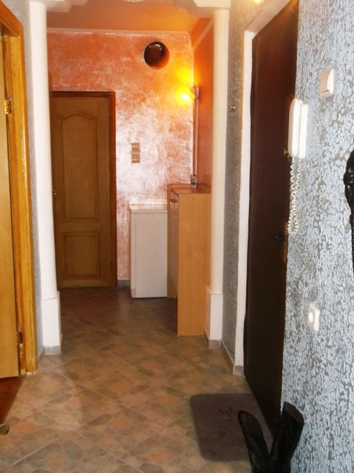 Простора двокімнатна квартира .Бульвар Давидова 13А (Русанівка) № 1158778 Киев - изображение 9