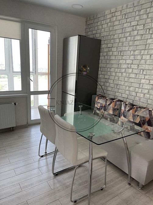 Э генератор. 2-х кімнатна , Вишняківська 2. метро Харківська Киев - изображение 2