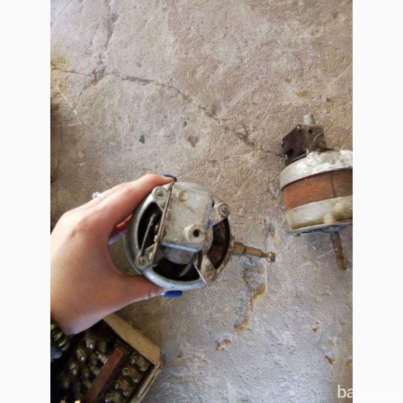 Электродвигатели со старых советских вентиляторов. -2шт. 250грн Харків - зображення 3