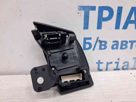 Кнопки руля Lexus RX 350 2003-2009 8425048110C0 (Арт. 79528) Киев