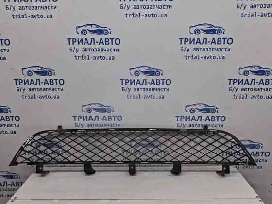 Решетка бампера центральная Mitsubishi L200 KB 2.5 DIESEL 4D56 2006 (б/у) Київ