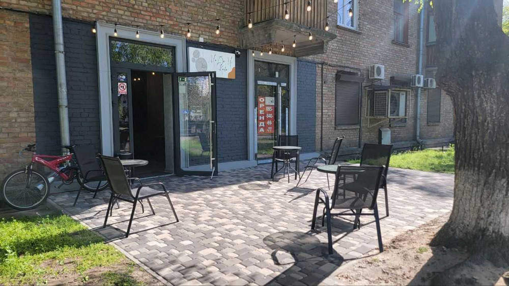 Продаж фасадної торгової площі 50м2 з орендарем, вул.Севастопольська Киев - изображение 1