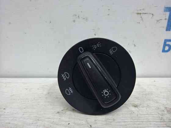 Корректор фар Skoda Octavia 2013-2020 5E0941431F (Арт. 83357) Київ
