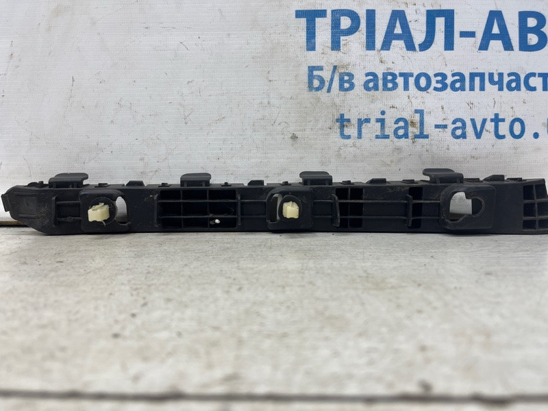 Кронштейн бампера задний правый Hyundai I30 GD 1.6 DIESEL D4FB 2011 (б/у) Киев - изображение 2