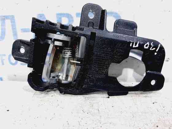 Ручка двери внутренняя левая Hyundai I30 GD 1.6 DIESEL D4FB 2011 (б/у) Київ