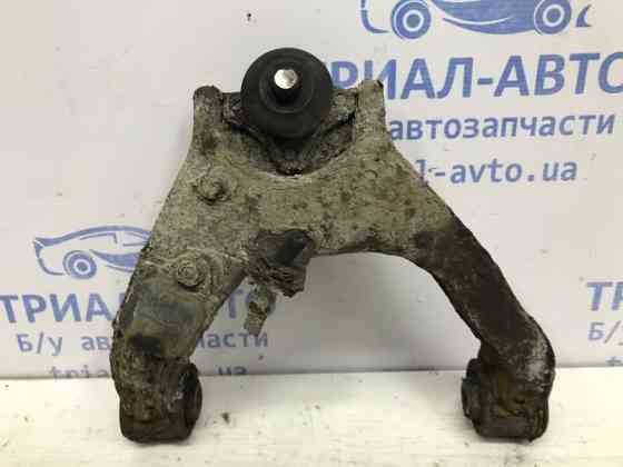 Рычаг передний верхний правый Mitsubishi L200 KB 2.5 ДИЗЕЛЬ 4D56U 2006 (б/у) Київ