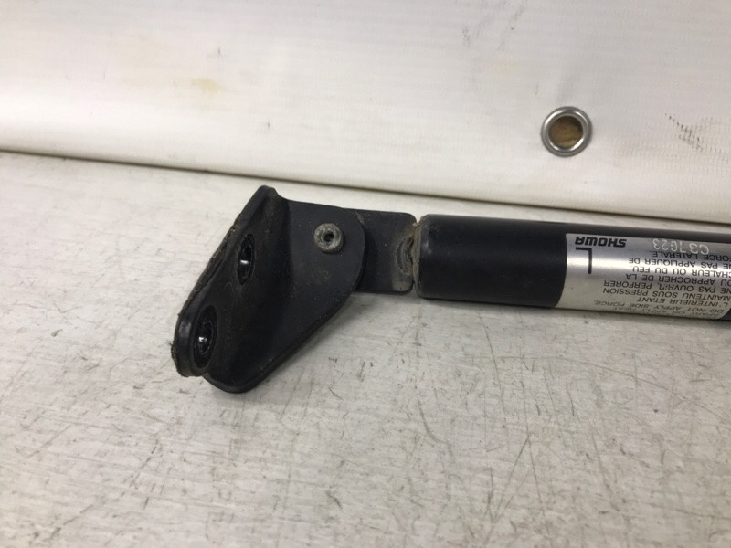 Амортизатор крышки багажника Mazda CX 7 ER 2.3 БЕНЗИН 	L3VDT 2006 лев. (б/у) Киев - изображение 2