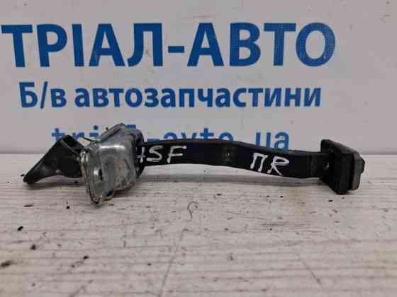 Ограничитель двери передний правый Hyundai Santa fe 2005-2012 793902B000 (Арт. 70795) Київ