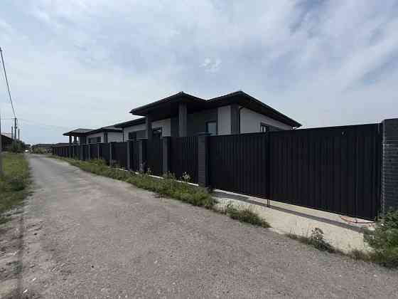 продажа 3-к дом Броварский, Зазимье, 130000 $ 