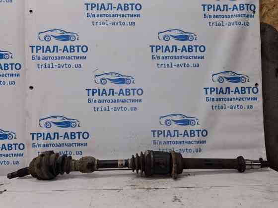 Привод передний правый МКПП Toyota Avensis T25 2.2 DIESEL 2ADFTV 2002 (б/у) Киев