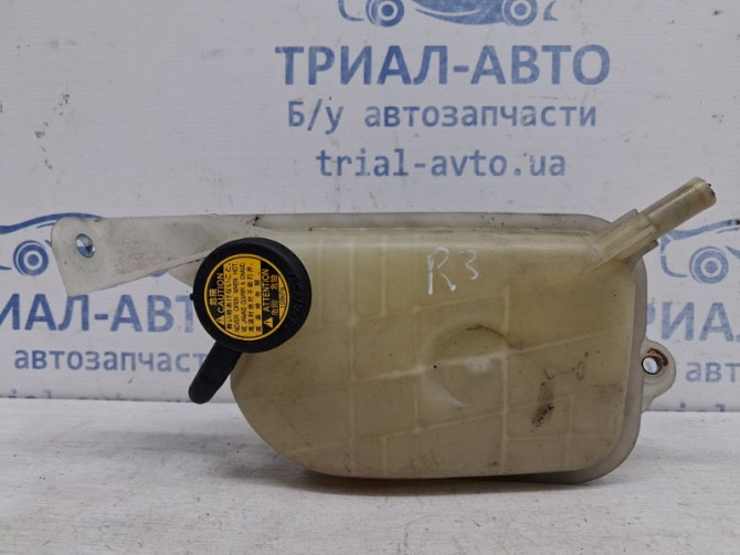 Бачок радиатора (расширительный) Toyota Auris E150 1.6 БЕНЗИН 1ZRFAE 2006 (б/у) Київ - зображення 3