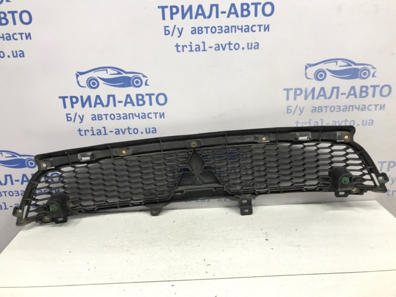 Решетка радиатора Рестайлинг Mitsubishi Outlander XL 2.2 DIESEL 4N14 2007 (б/у) Київ - зображення 5