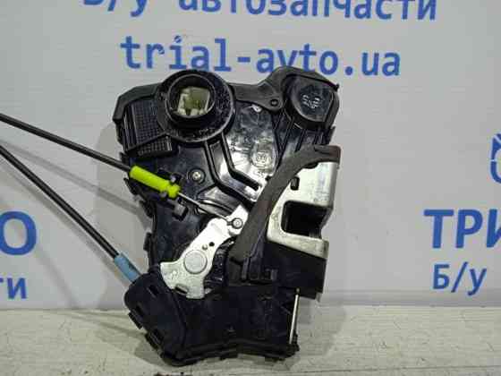 Замок двери передний правый Toyota Corolla E140 2006 (б/у) Киев