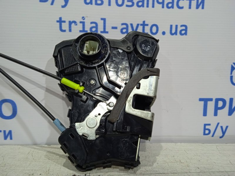 Замок двери передний правый Toyota Corolla E140 2006 (б/у) Киев - изображение 2