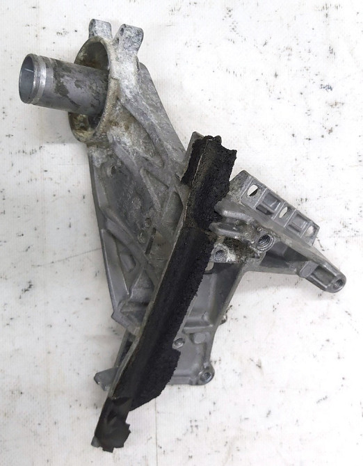 Кронштейн зеркала наружного правого Tesla model S, model S REST 1041318-00-G Киев - изображение 2