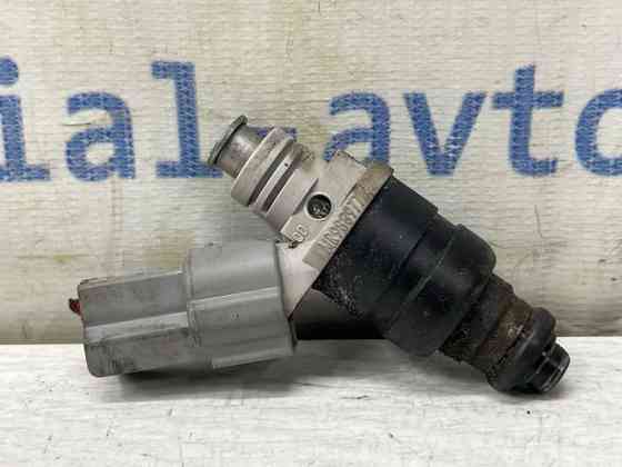 Форсунка топливная Mitsubishi Colt 2002-2012 MR988977 (Арт. 81656) Київ