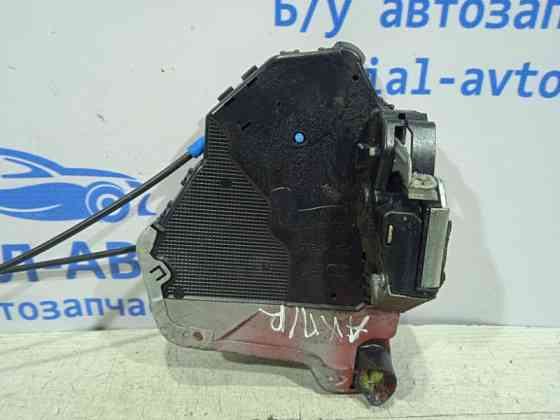 Замок двери передний правый Toyota Avensis T25 2002 (б/у) Київ